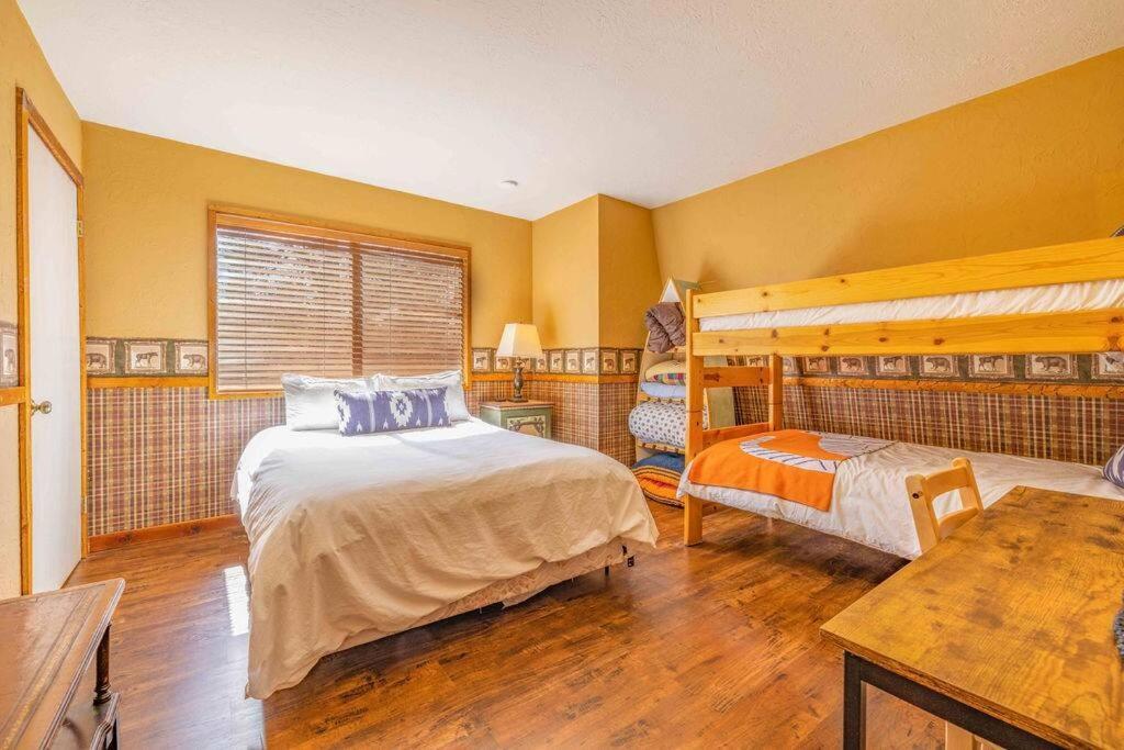 Amazing - Close To And Village * Big Bear Lake